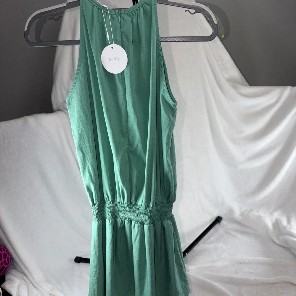 Wells Dress Emerald Green Smocked Waist‎ Halter Neck Tween Size 16 Preppy NWT
